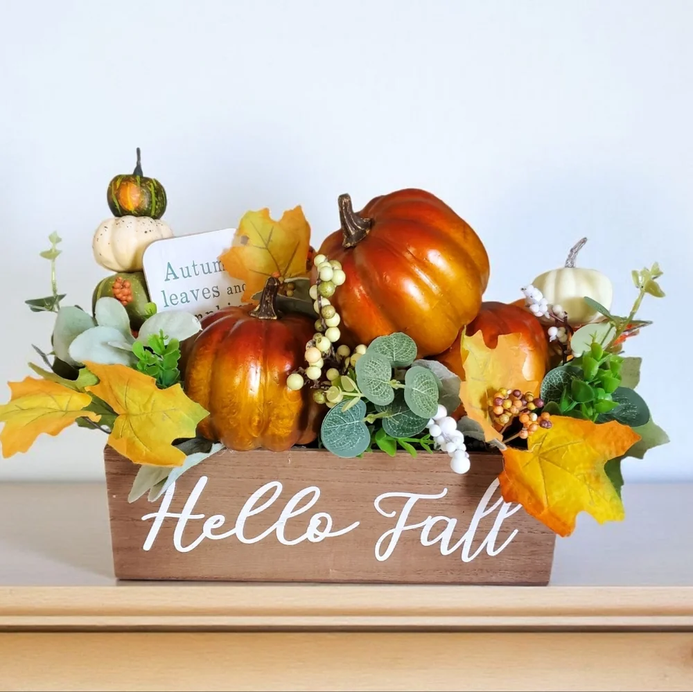 NWOT Autumn Harvest Pumpkin Arrangement Hello Fall